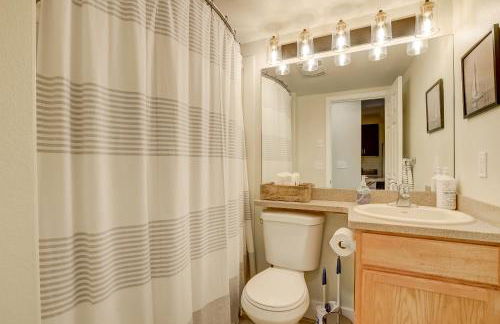 Private condo steps from ski lift minutes to lake - Foto 13