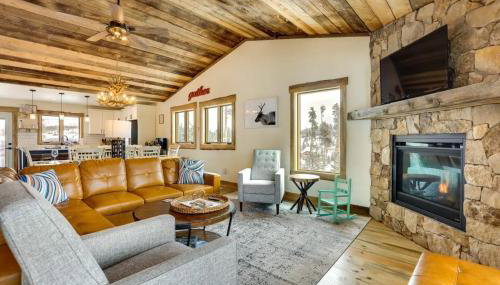 Luxe Cabin w/Hot Tub and Amazing Views - Foto 4