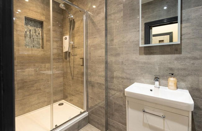 1 Bed-sleeps 4-aircon-city Centre - Foto 5