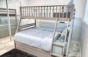 NEW PHX Pool Home With Deep End and Central Location - Foto 22