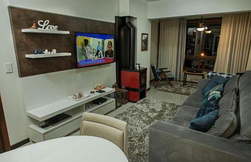 Apto com lareira, ar quente frio a 800m do centro - Foto 34