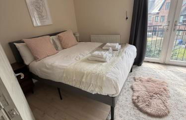 Cosy 4BR house, West Didsbury, bars and restaurants close by, Free Parking, Sleeps 8 - Photo 45