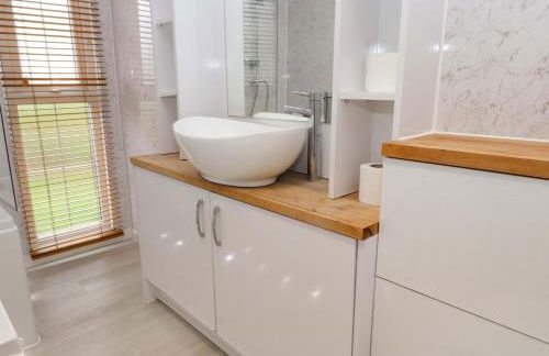 The Chalet at Tyn Lon - Photo 18