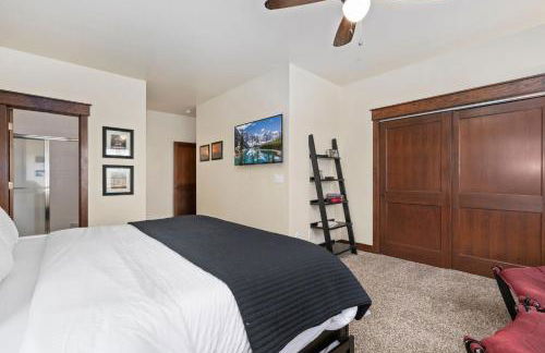 The Fireside Retreat - 6 BD, Sauna, Home Theater - Foto 69