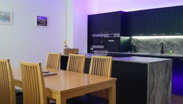 The Eden Warehouse - Pink Apartment (sleeps 4) - Foto 3