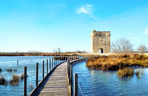 SOUTH-OF-FRANCE T2 neuf haut de gamme, climatisé, parking gratuit, 2eme ligne balcon - Foto 28