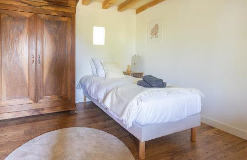 CENTER PARCS à 5min - Idéal Familles & Groupes - 3 parkings - Piscine - Jardin clos - Au calme - Châteaux de la Loire - Foto 19