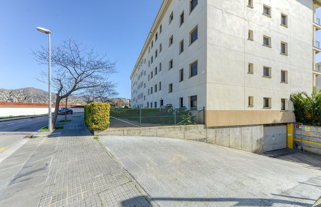 Apartment in Roses by the Beach With Pool - Photo 27