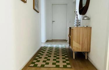 Black Forest City Apartment mit kostenlosem Parkplatz - Foto 3