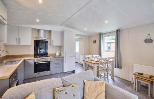 Nightingale Lodge with Hot Tub - Foto 4