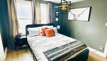 1 Bed1 Bath Condo wKitchenLR-Sleeps up to 4PP - Foto 2