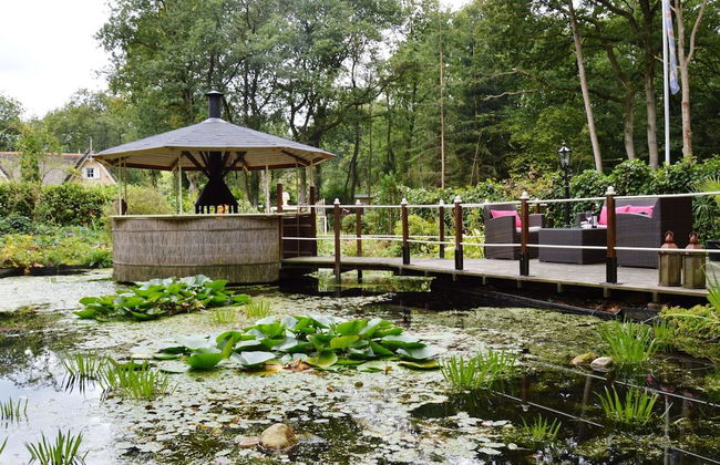 A Detached Bungalow With Outdoor Fireplace, Covered Terrace and Pond in a Forest Plot - Photo 60
