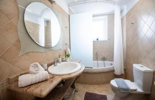 Seascape Village - Spacious 3-Bed Apartment with Private Garden and Parking - Foto 13