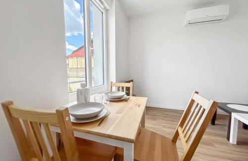 Pépites rares en bord d'Allier, découvrez trois T1 rénovés, proches Vichy et Saint-Yorre, transports, thermes et toutes commodités - Foto 12