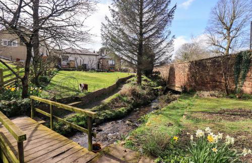 Yew Tree Cottage - Photo 30