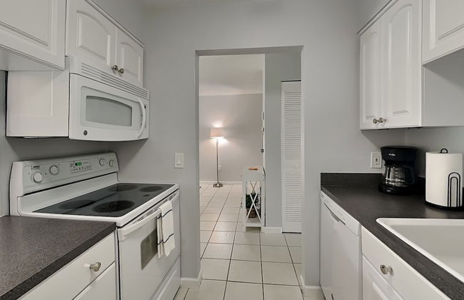 East Bay Condo #1510a - Photo 4