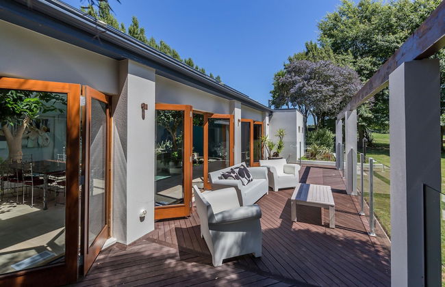 Bond Estate Luxury Accommodation - Foto 25