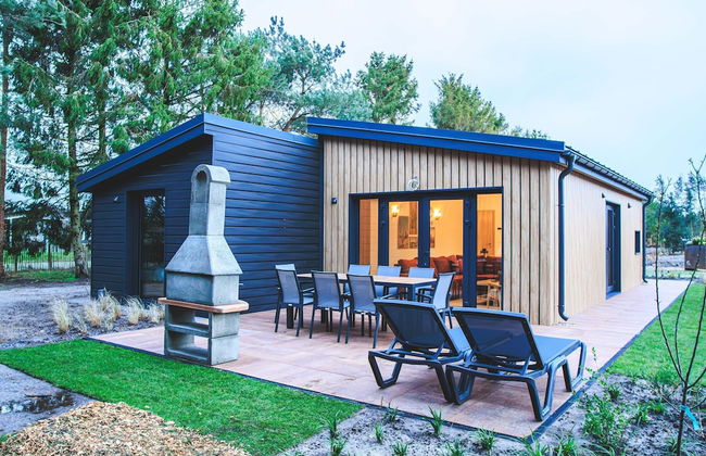 Modern Holiday Home With Infrared Sauna - Photo 25