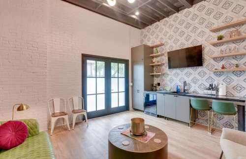 Walk to Strand Historic District Stylish Dtwn Gem - Foto 5