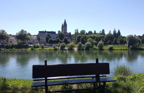 TOURNUS Belle maison vue sur Saône - Foto 17
