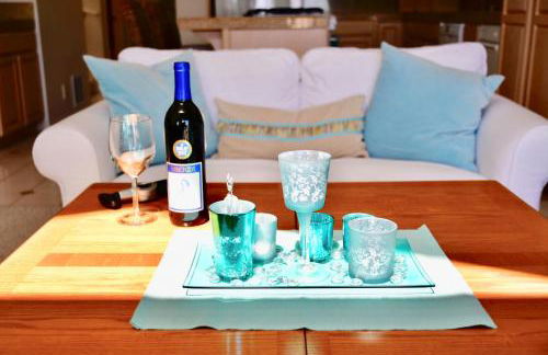 Luxury, Beach House, and quiet neighborhood - Foto 35