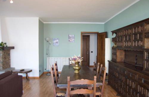 Il lago e la collina - Foto 8