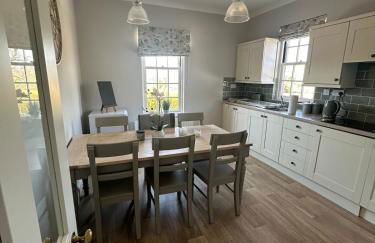 Garden cottage at The Glebe - Photo 6