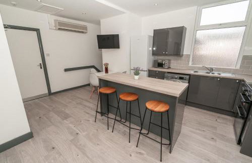 Beautiful 2 Bedroom Apartment in Fleetwood - Foto 1