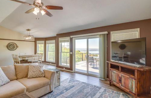 Charming Edgemont Home with Deck and Lake Views! - Foto 6