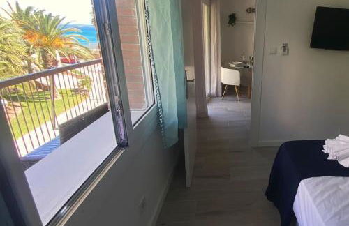 Piso centrico en la playa junto la Rambla - Foto 24