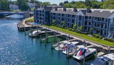 108 Edgewater Inn - Foto 4