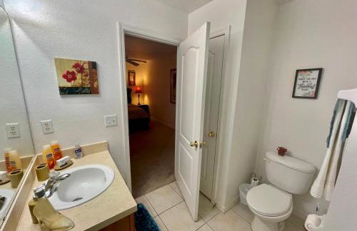 Grand Holiday 4BD Pool Home at Disney & Universal - Foto 15