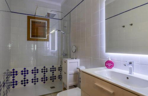 "Cas Vell Marí" Casa en primera línea con vistas al mar, parking privado y WiFi - Foto 21