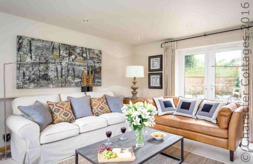 Honeysuckle Cottage Middle Tysoe - Photo 3