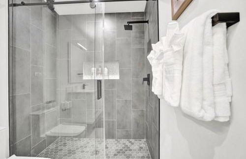 4BR w htd Pool Walk to Las Olas 5mins to Beach - Foto 75