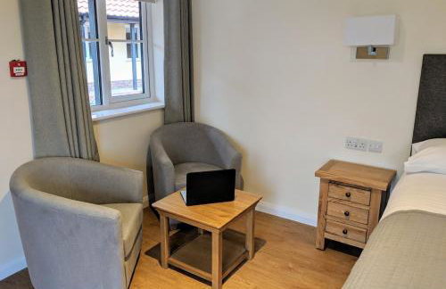 Wayford Bridge Inn Hotel - Photo 5