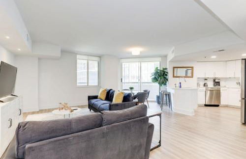 Elegant 2BR Apartment Minutes From DC - Foto 8