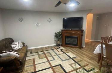 Quiet Private House w Hot Tub/Fire pit/Games - Foto 24