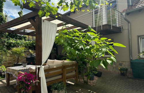 Idyllisches Haus Ferienwohnung in Jena direkt an der Saale - Foto 4