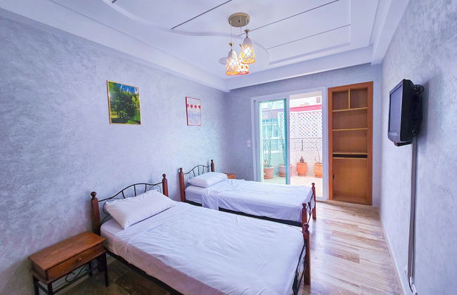 Luxor Home - Spacious & proximity to CFC - Photo 4