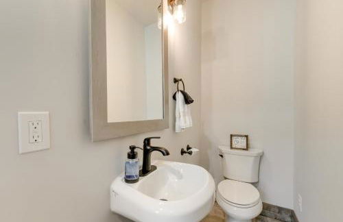 Home 6 Mi to Ski Sapphire Valley Bring Your Pups! - Foto 12