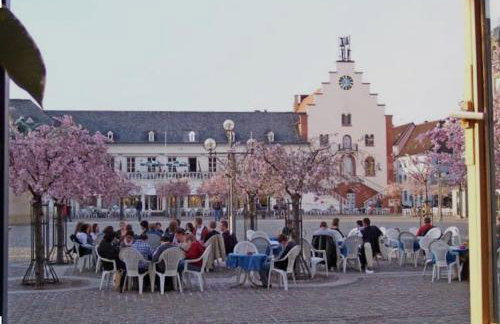 FERIENWOHNUNG TRUNK direkt an den Weinbergen, Parkplatz, Terrasse mit Grill und Lounge - Foto 30