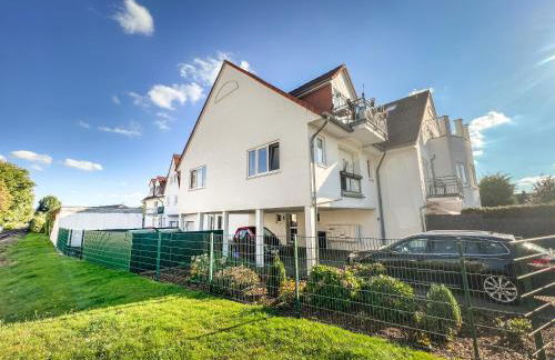 ImmoStay #2 -Moderne Wohnung mit zwei Balkonen, WLAN & Parkmöglichkeit - Foto 2