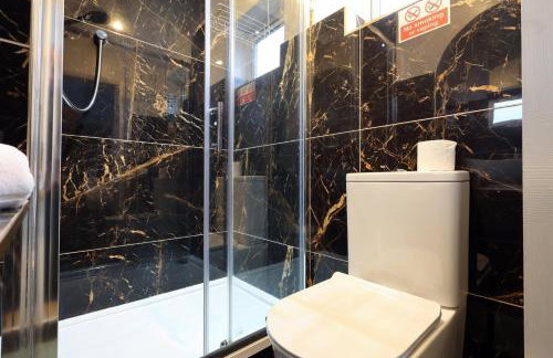 Kites House Long Stays Sleep 8 Free Parking and WI-FI - Foto 11