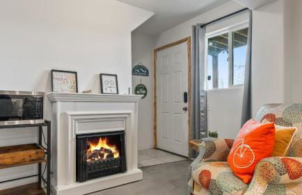 Scenic North Shore Stay w Games Near Snow Summit Lakeview Lodge by AvantStay - Foto 39