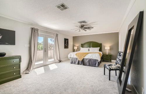 Lux life! Central location for business or play! - Foto 15