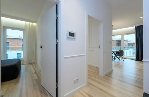 Marina Glamour - 3pok, widok na jezioro, klimatyzacja, parking podziemny, winda, Netflix - Foto 23