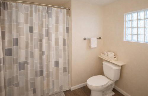 Modern 1 & 2 Bedroom Apartments Near Venice & MDR with Pool Gym & Cinema - Foto 24