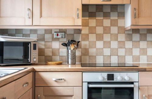 Modern 3 bed House - Photo 16