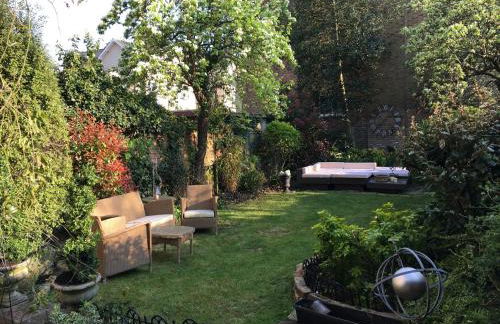 Stylishly Designed Private Home in Central Windsor - Foto 33